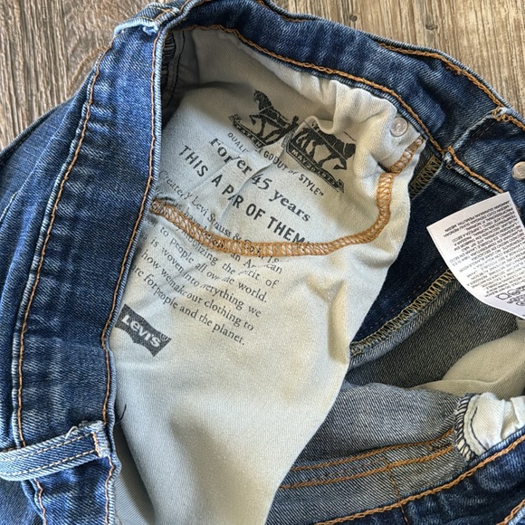 LEVI STRAUSS & CO. MEN JEANS, W33-L32 - Picture 7 of 8